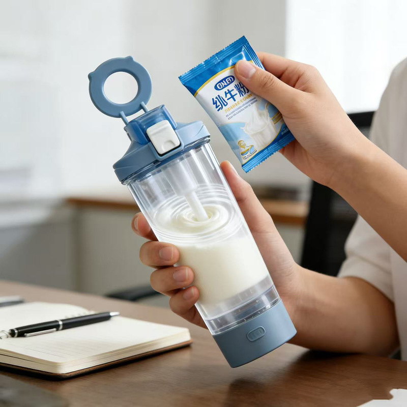 700MLプロテインシェイカーボトル、トリタン製ブレンディン - Protein Bar Box のレビューと価格