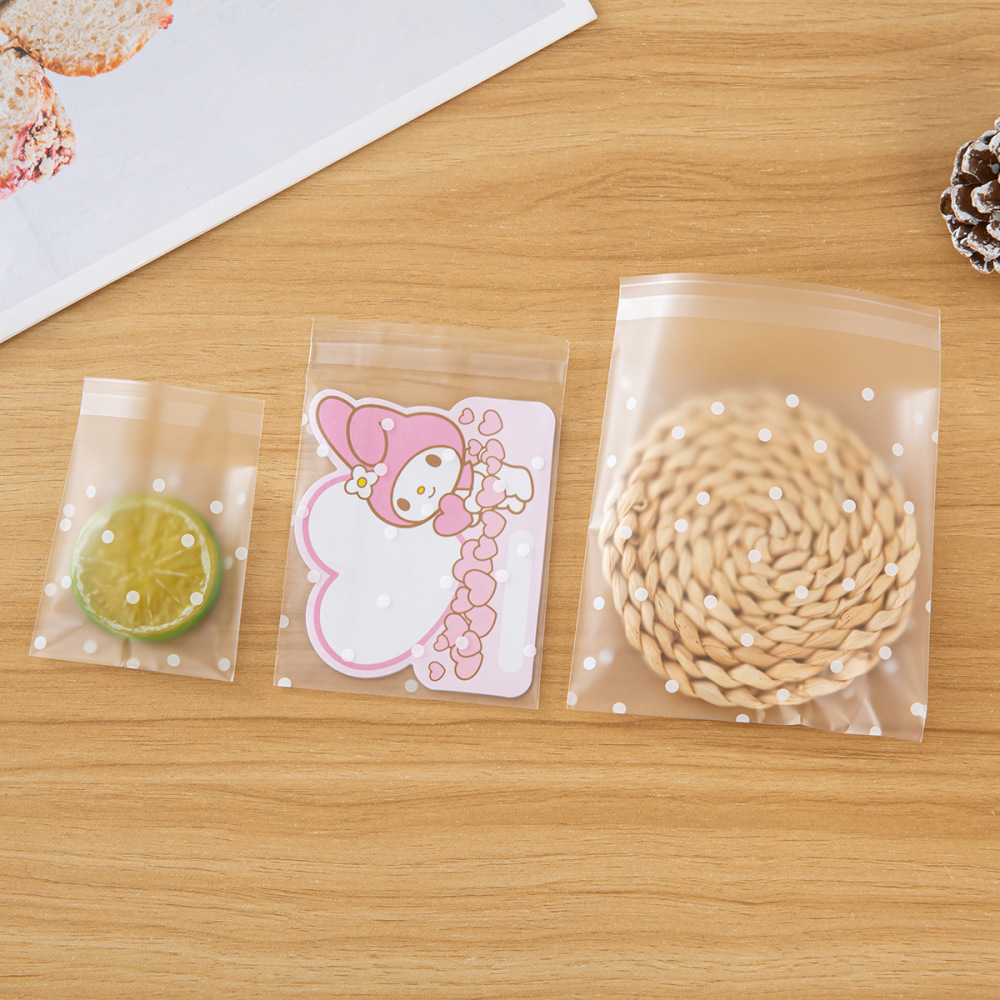 装飾的なフロスト加工の水玉模様のセルフシールバッグ、パーティ - Food Snacks Packets のレビューと価格