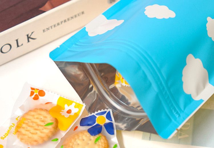 100 個アルミ箔スタンドアップジップロックウィンドウバッグ - Food Lovers Snacks のレビューと価格